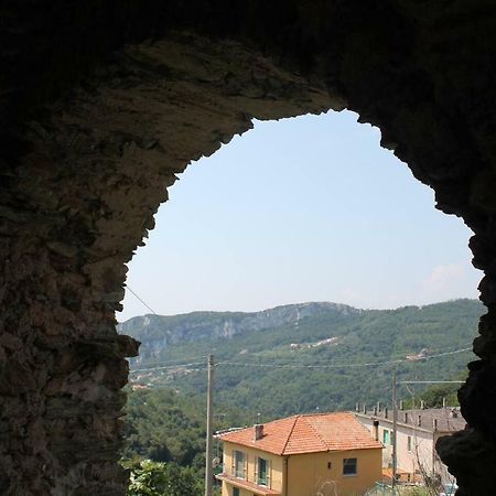 La Casetta Di Graziella Apartment Vezzi Portio Exterior photo